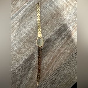 Brand new Pulsar gold women’s watch